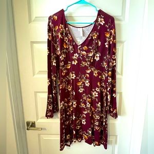 Maroon floral dress in XL